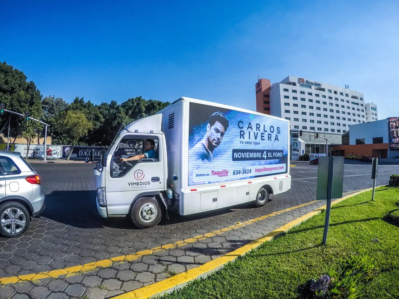 VIMEDIOS LED advertising truck promoting a concert in Tijuana's Zona Río